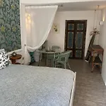 Riad Rooms Bed & Breakfast 3*