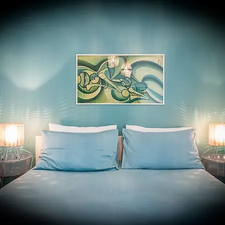 Riad Rooms Bed & Breakfast Sarnico
